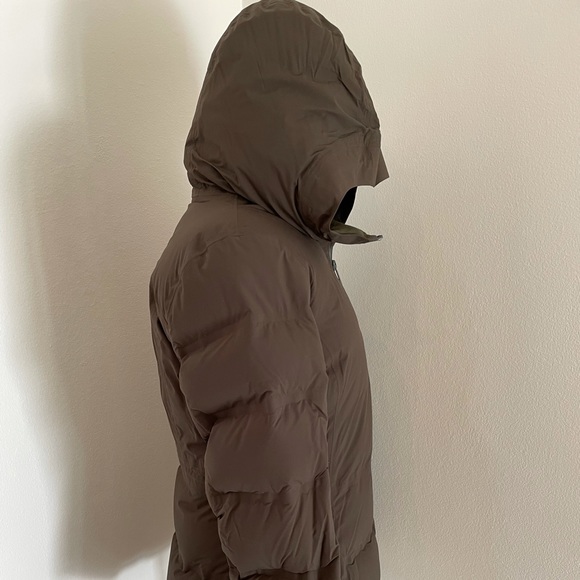 Lululemon wonder puff dark olive jacket - Picture 2 of 8